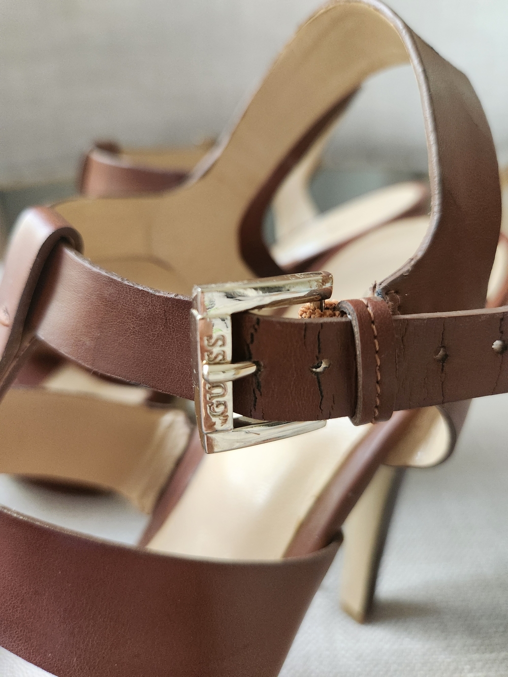 Guess Brown Strappy Platform High Heel Sandals 7.5 - Picture 8 of 16